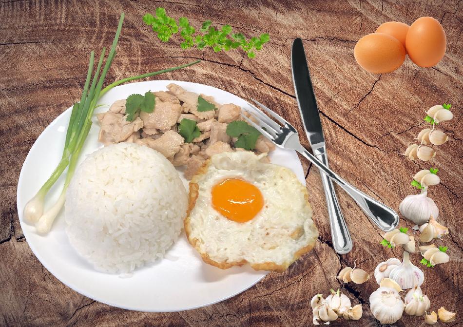 Poulet sauté à l'ail